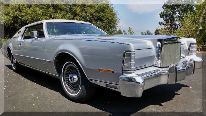 1973 Lincoln Continental "Mark IV"